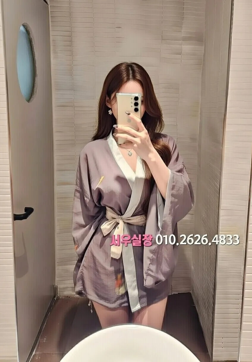 산본 다국적노래클럽 프리미엄 라인업 10번 프로필