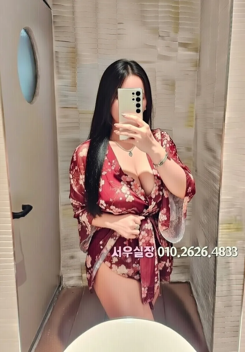 산본 룸싸롱 프리미엄 라인업 30번 프로필